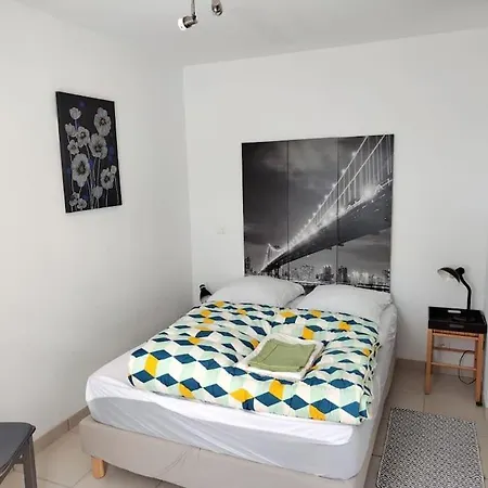 Maison Flottaise Chaleureuse 라플로트